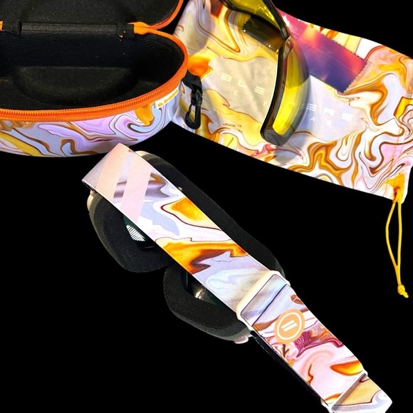 Blenders Aura Snow Googles - Picture 10 of 15